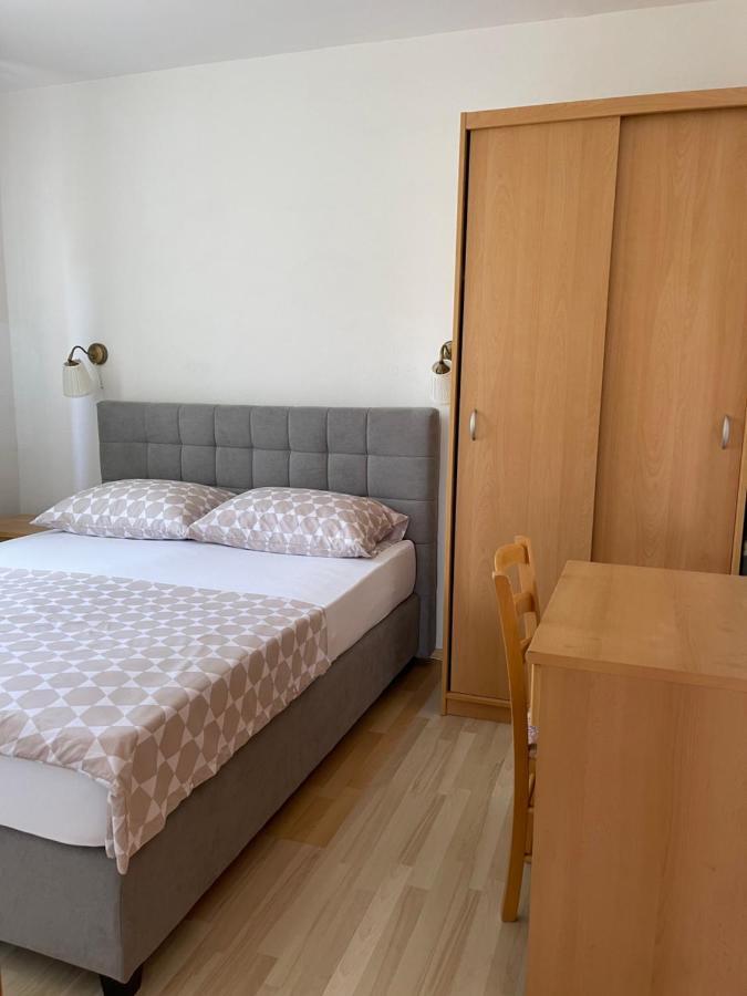 Apartmani Nada Primošten Eksteriør bilde